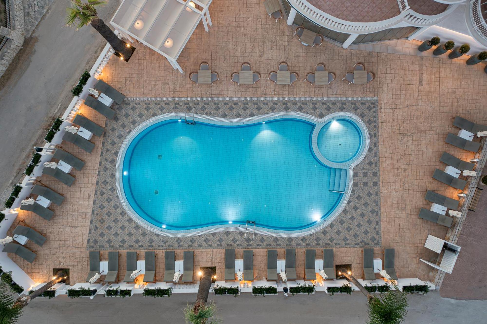 Arkadia 4* Kipséli