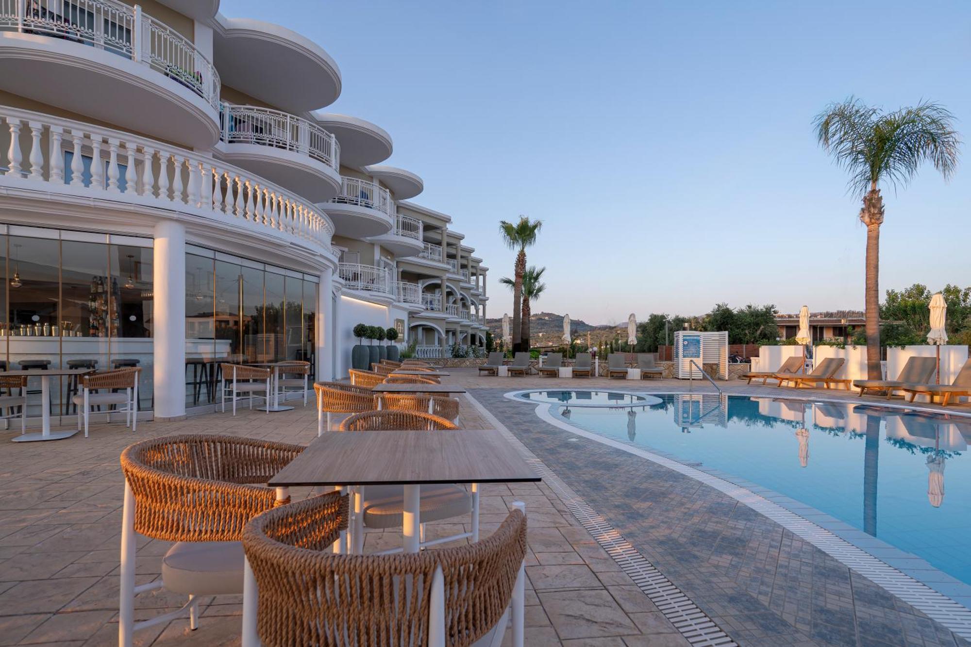 Arkadia Aparthotel Kypseli