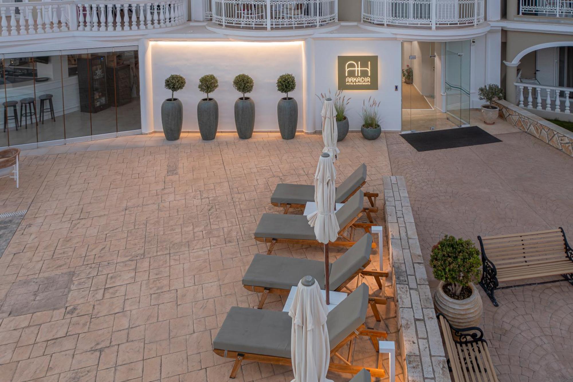 Aparthotel Arkadia Kypseli