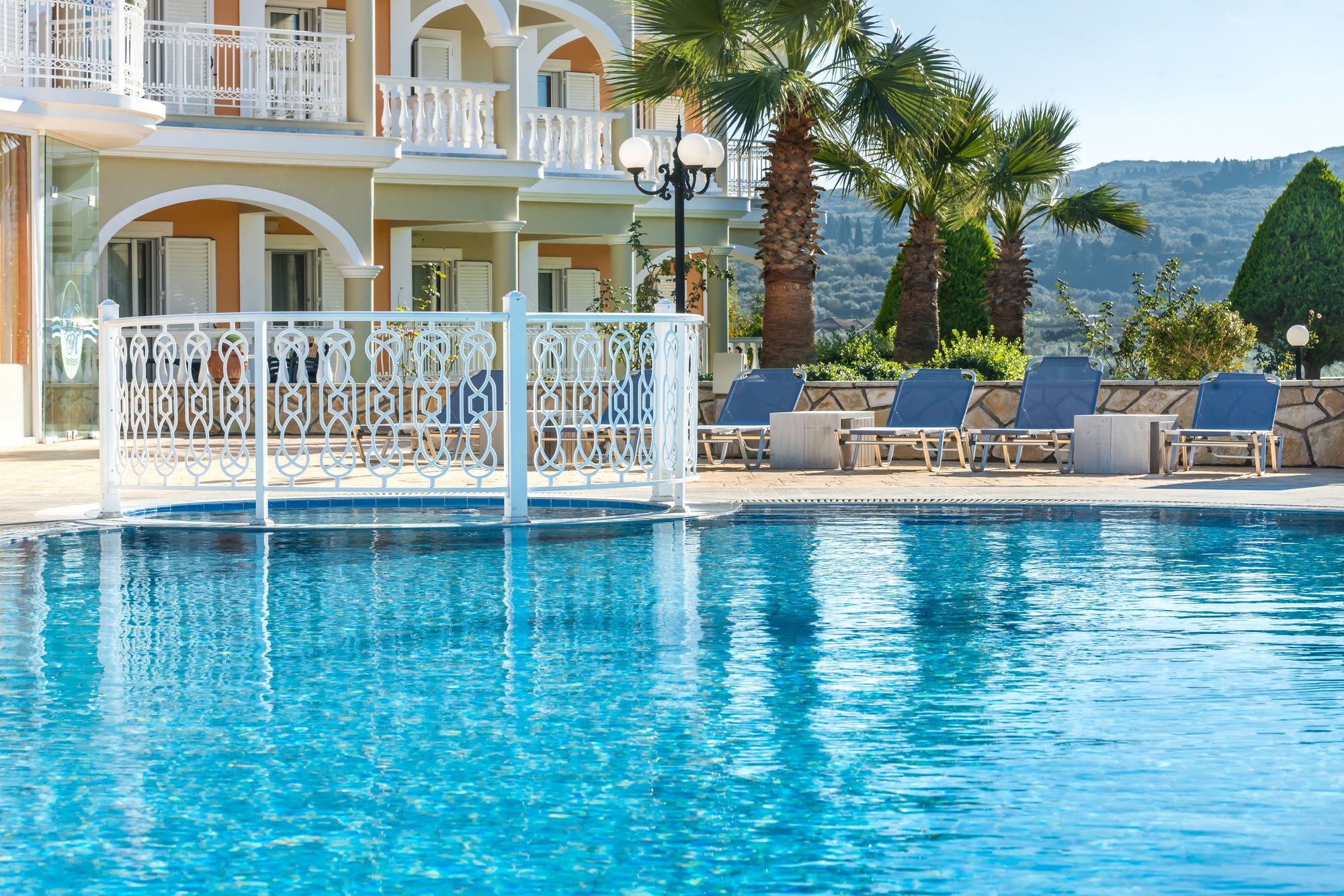 Aparthotel Arkadia 4*